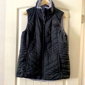 Women’s North Face Reversible vest